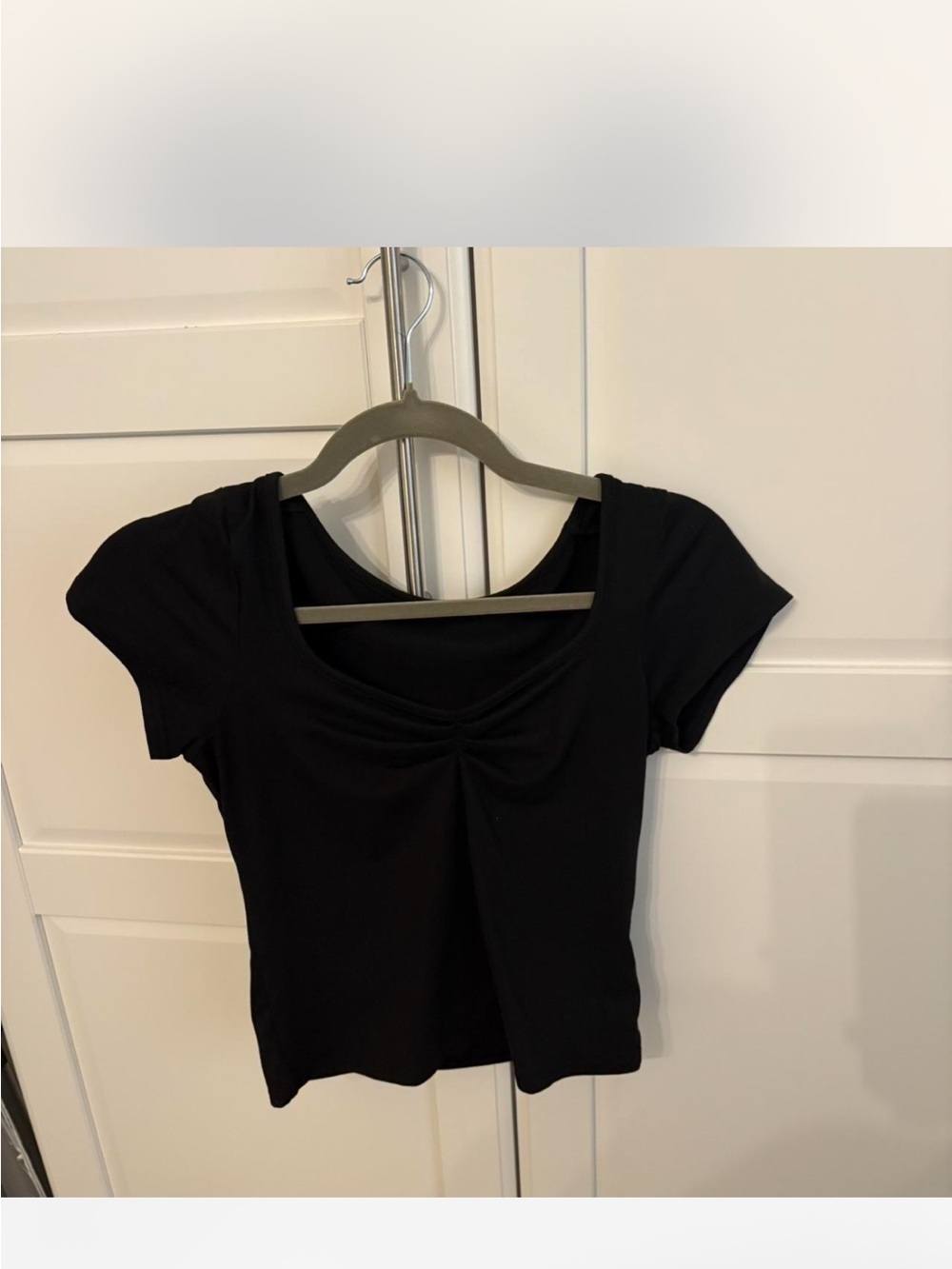 Women’s Black Short Sleeve Scoop Neck Top